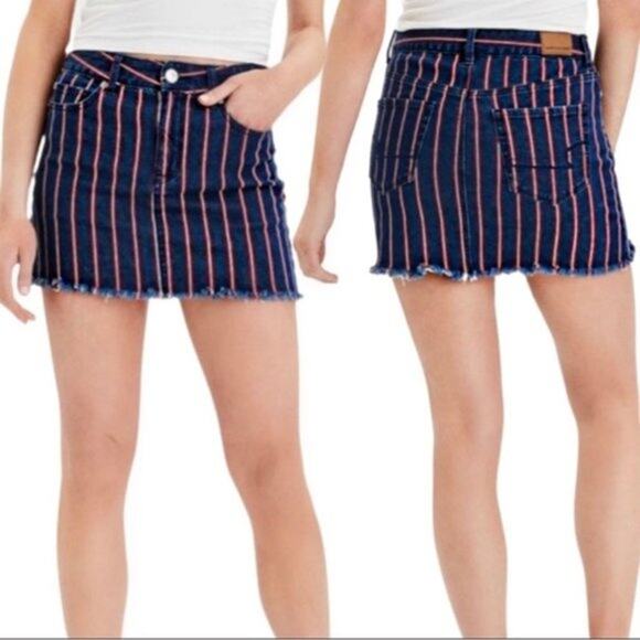 American Eagle Striped Mini Denim Jeans Skirt Raw Hem Stretchy Women Size 6 Blue - Picture 2 of 11